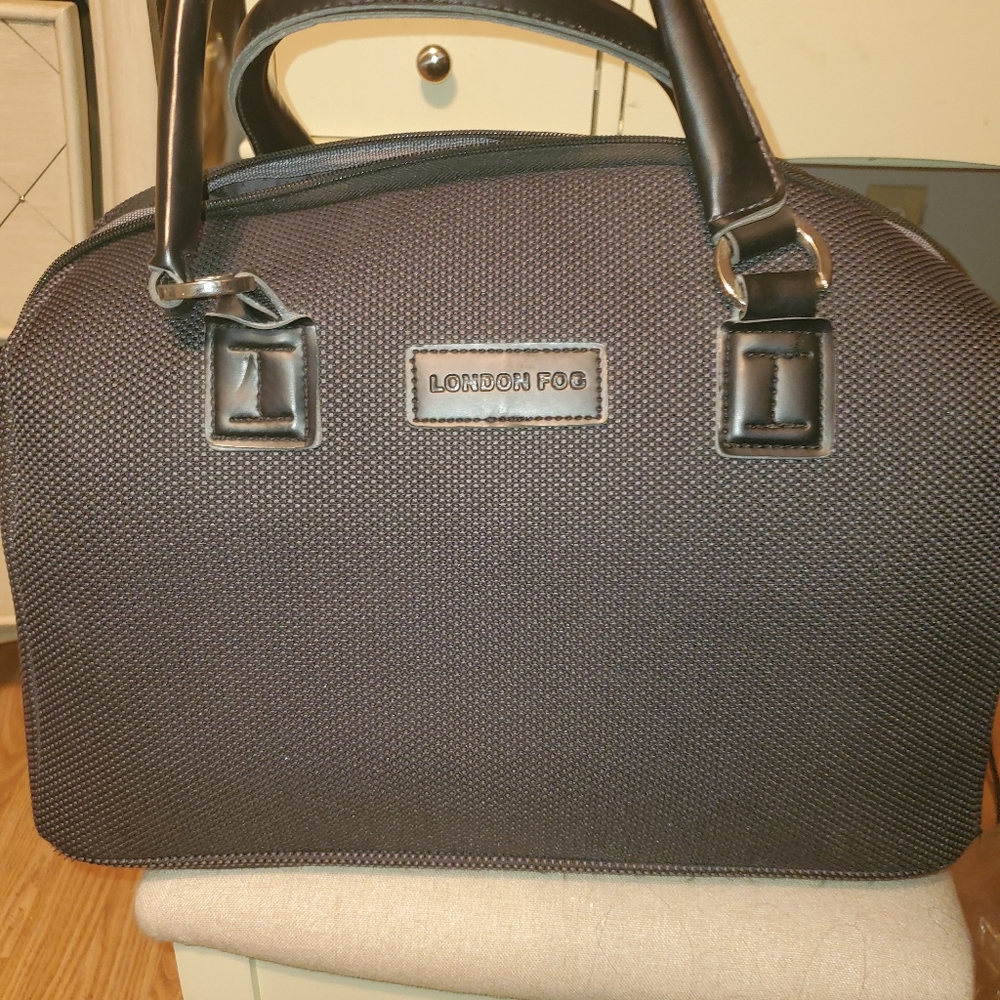 London Fog travel bag